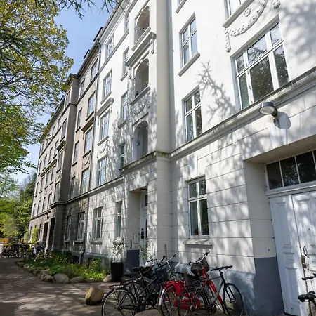 3 Bedroom - Perfect For Families Apartment