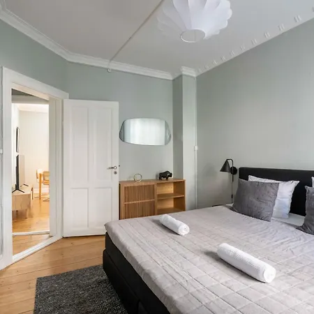 3 Bedroom - Perfect For Families Apartment